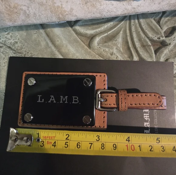 L.A.M.B. Gwen Stefani Leather Bag Charm Tag Designer Vintage #150 - Picture 8 of 8